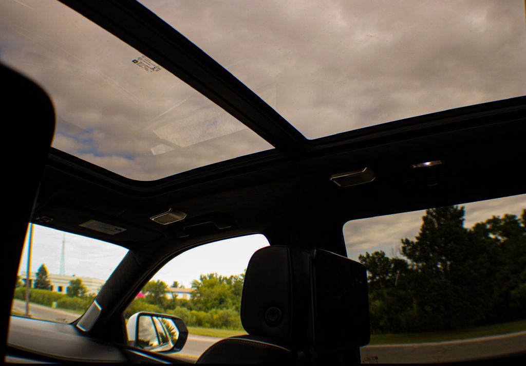 Interior 14