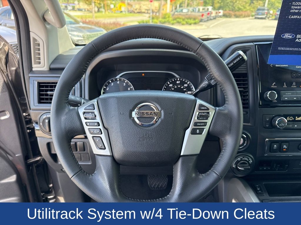 2022 Nissan Titan SV