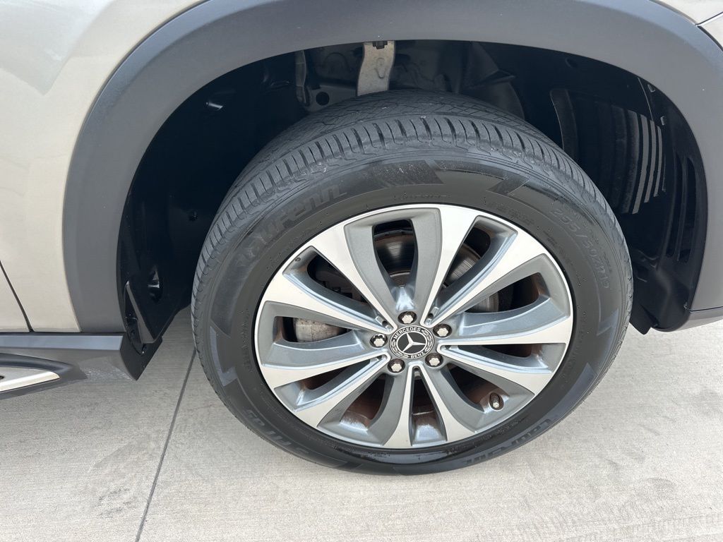 2020 Mojave Silver Metallic Mercedes-Benz GLE GLE 350 AWD SUV