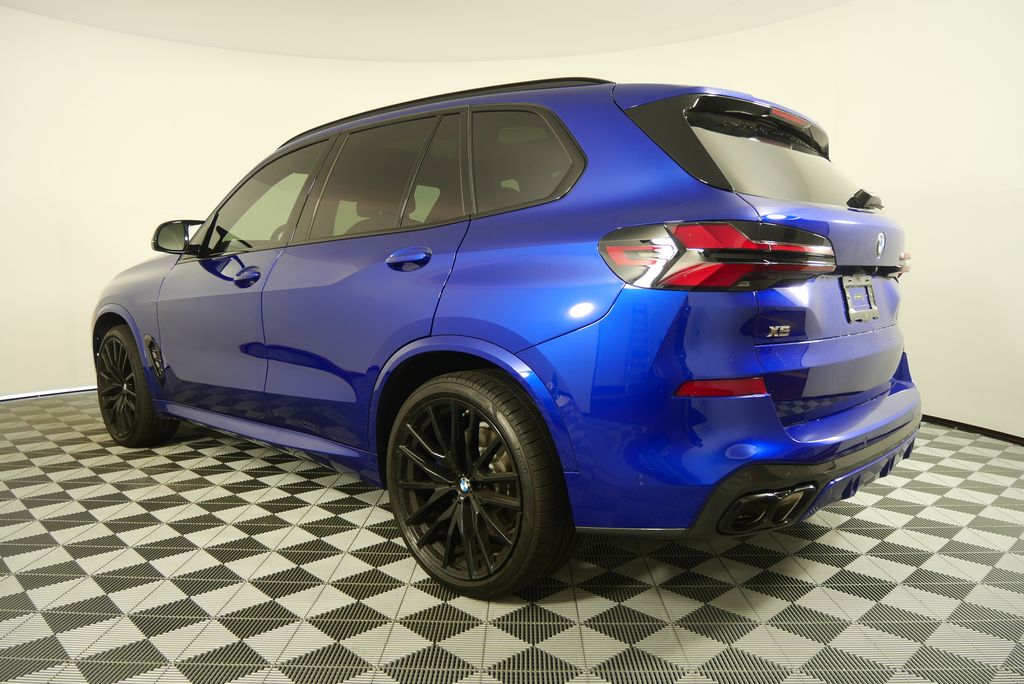2024 BMW X5 M60i 5