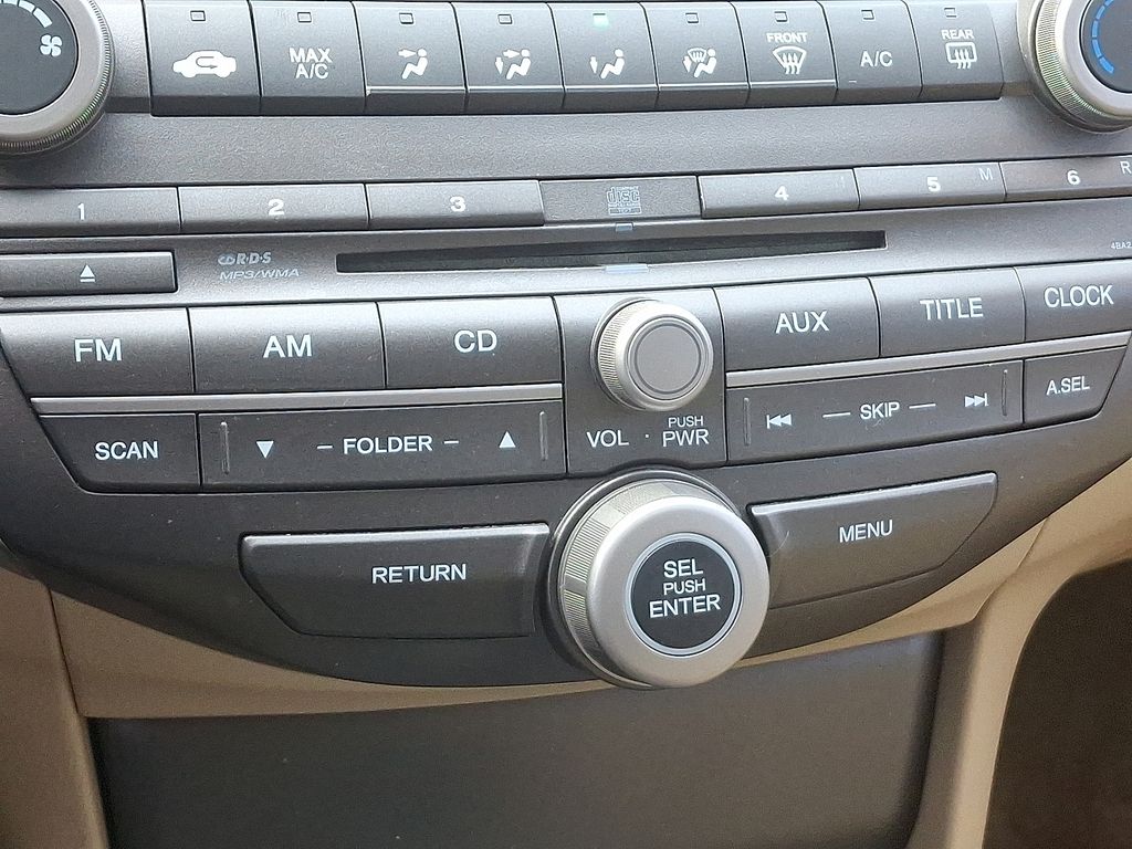 Thumbnail: 2012 Honda Accord - 22