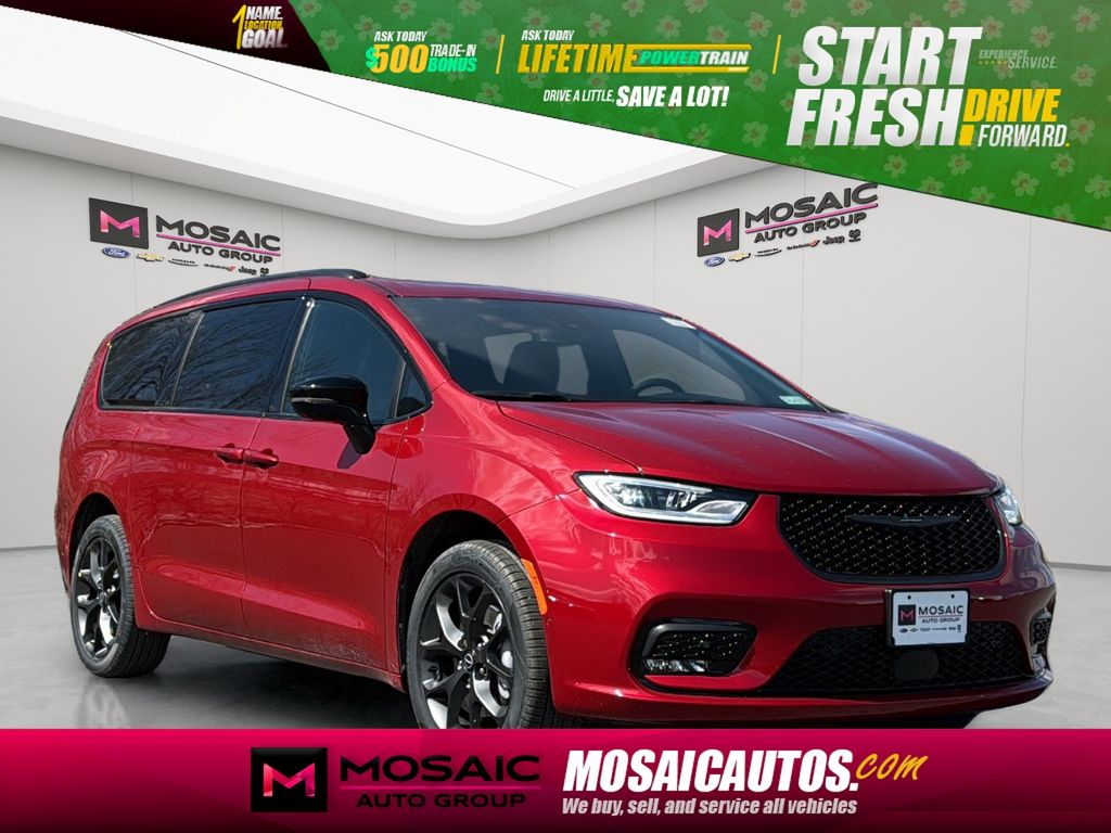 New 2026 Chrysler Pacifica Select Vans