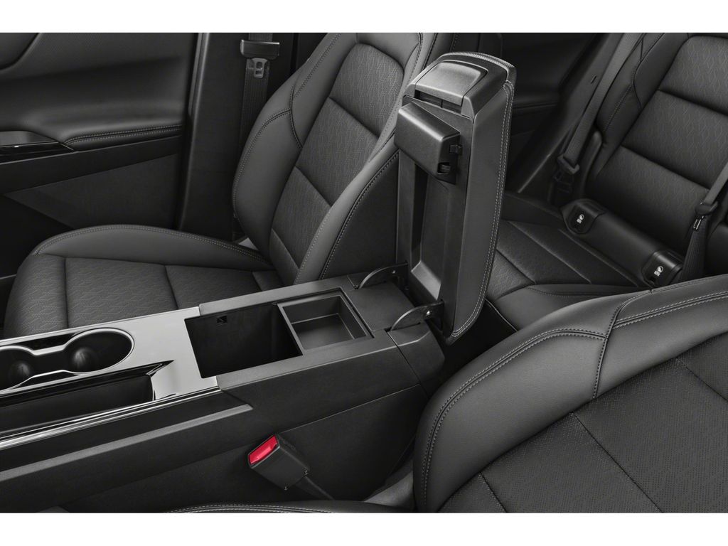 2026 Chevrolet Equinox LT - 8