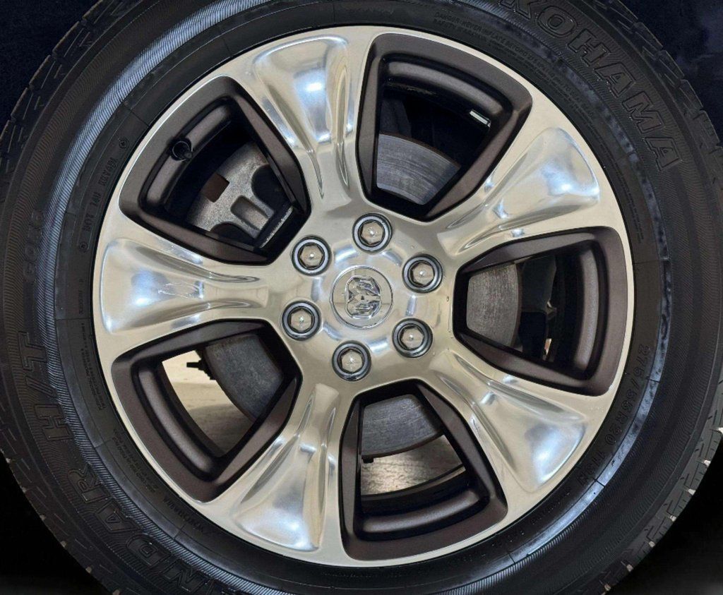 Used 2021 Patriot Blue Pearlcoat Ram Laramie image 31