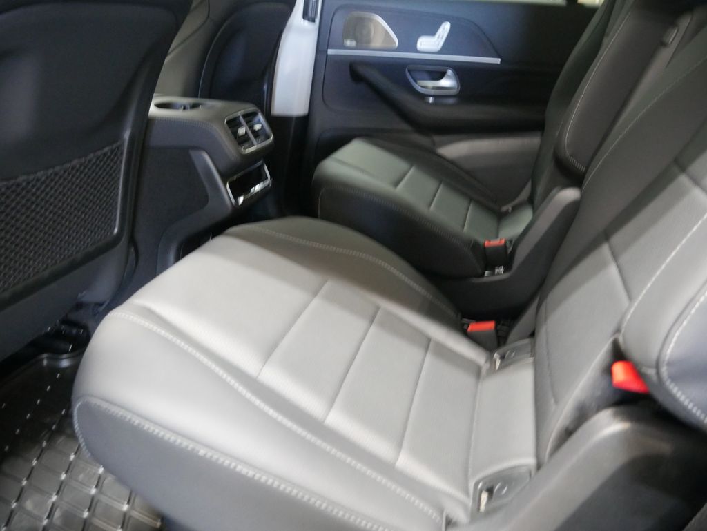 Thumbnail: 2026 Mercedes-Benz GLS - 16