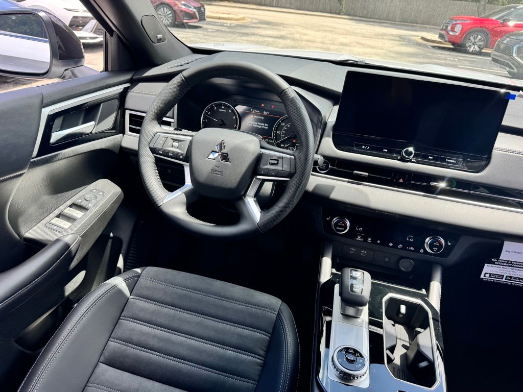 New 2026 Mitsubishi Outlander SUV
