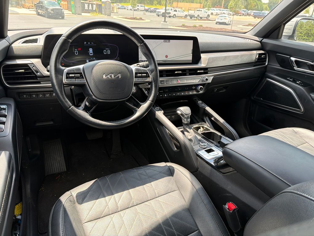 Used 2024 Gray Kia EX X-Line image 22