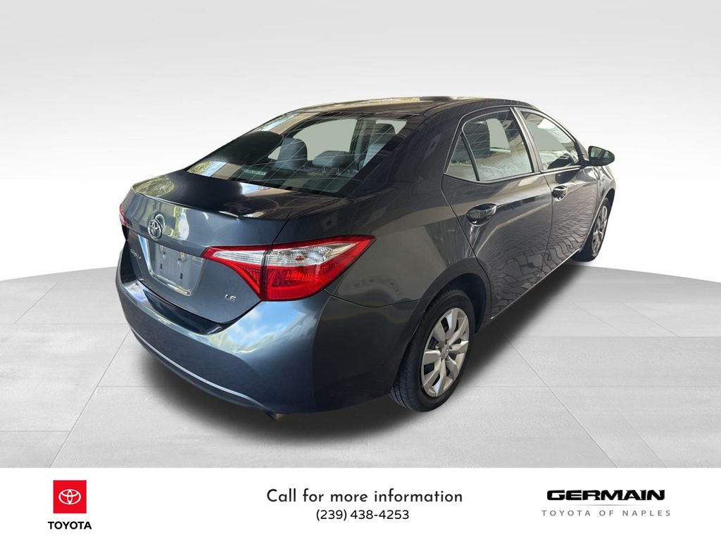 2016 Toyota Corolla LE photo 4
