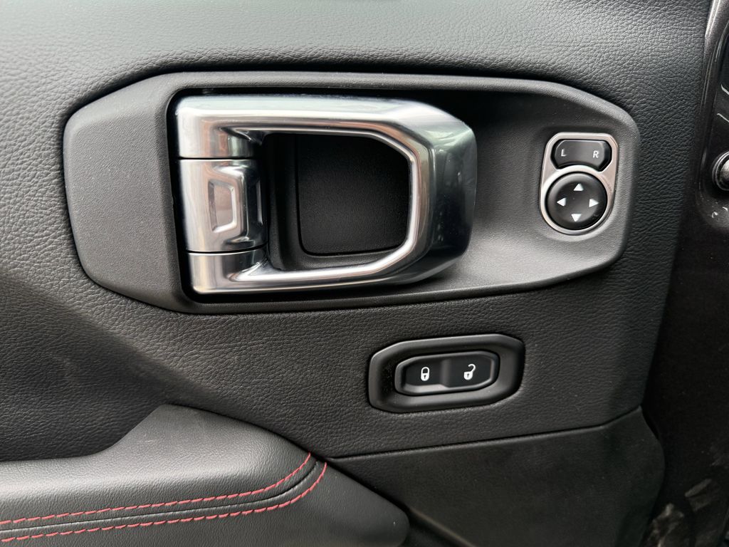 2026 Jeep Wrangler Rubicon - 10