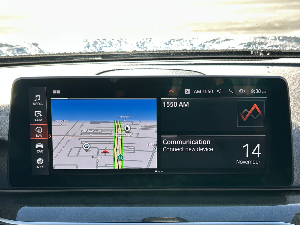 Thumbnail: 2022 BMW 5 Series - 22