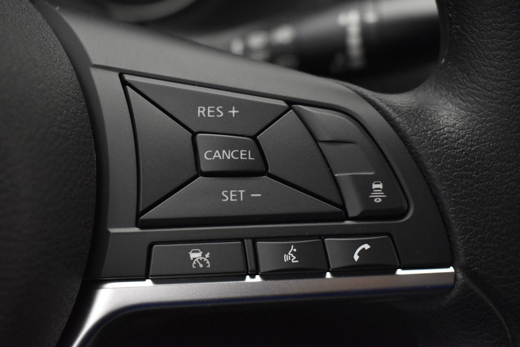 Thumbnail: 2025 Nissan Sentra - 18