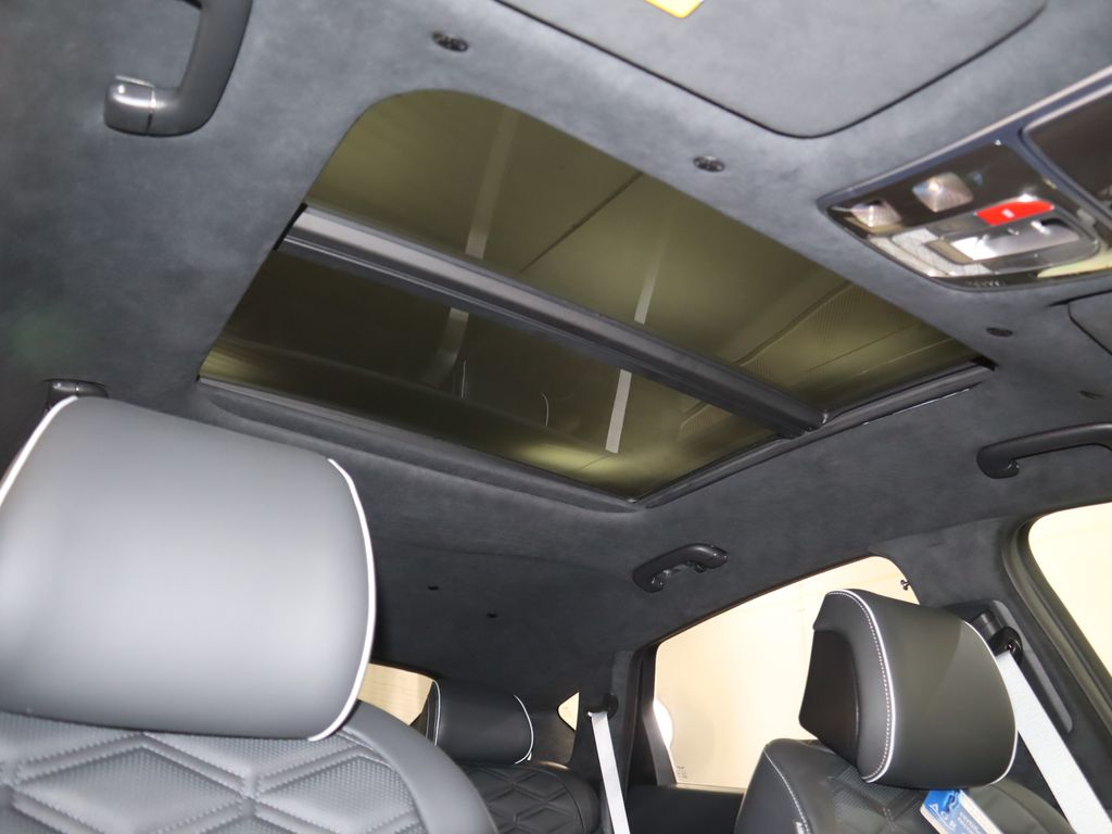 Thumbnail: 2025 Genesis GV80 - 19