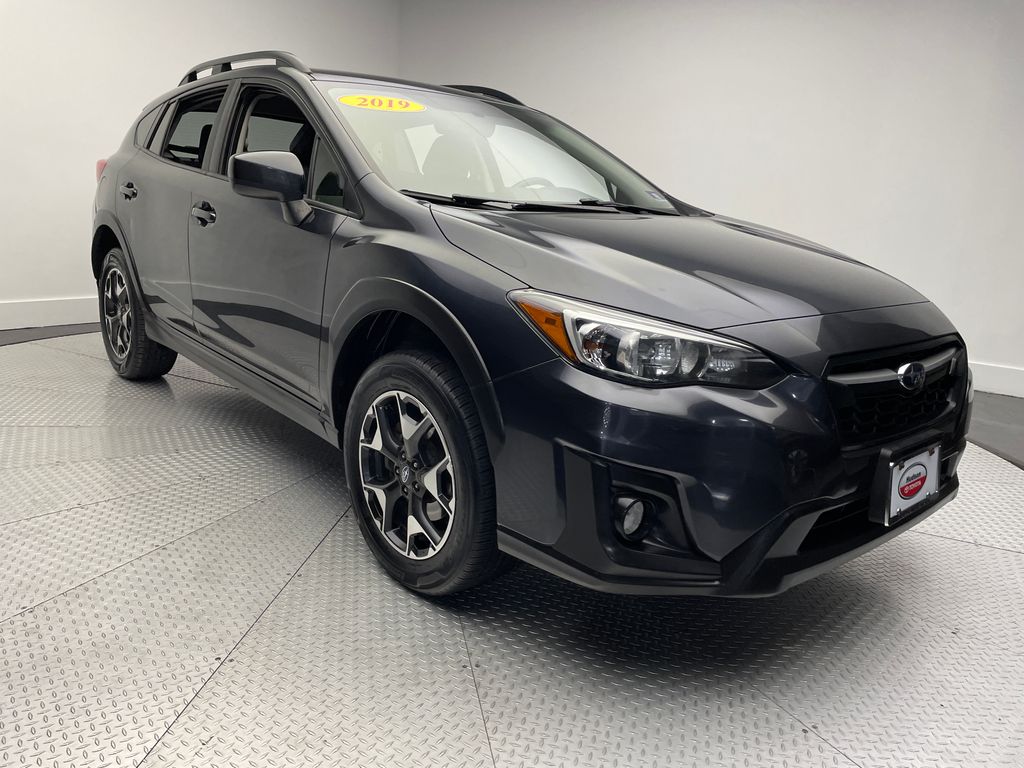 Thumbnail: 2019 Subaru Crosstrek - 3