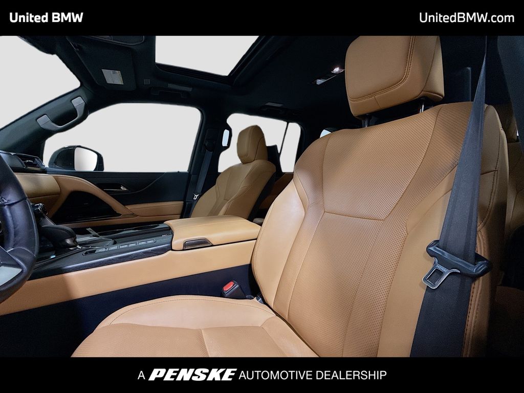 Thumbnail: 2025 Lexus LX - 5