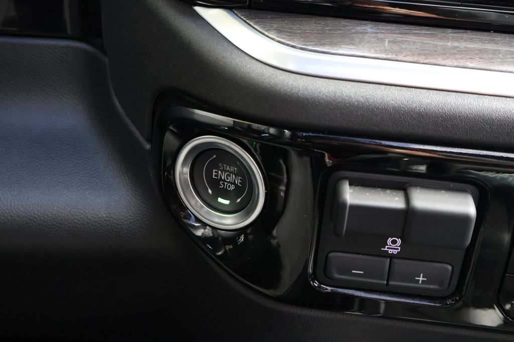 Thumbnail: 2022 Chevrolet Silverado 1500 - 28