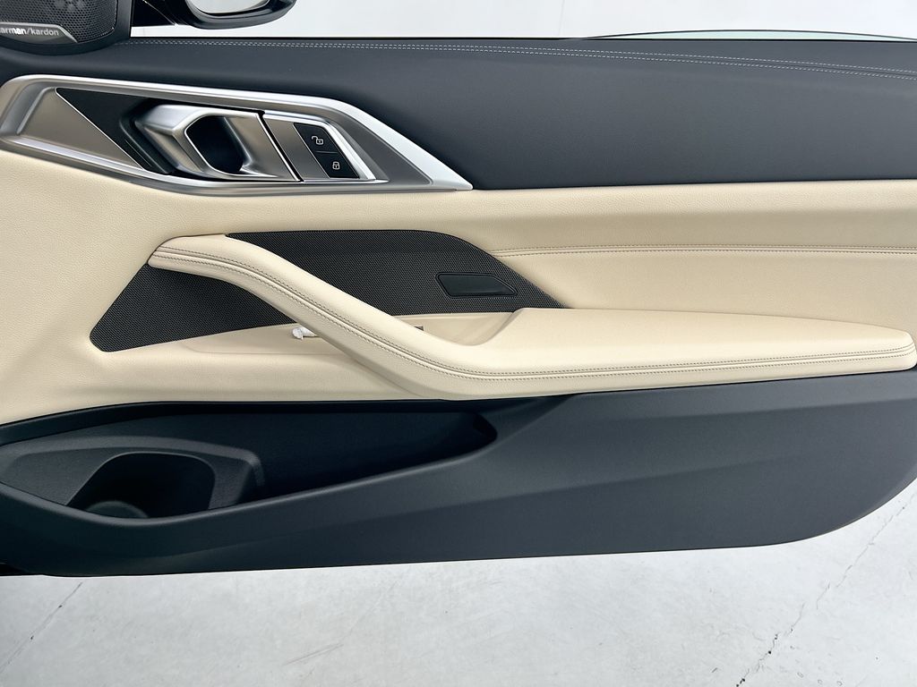 Thumbnail: 2027 BMW 4 Series - 23