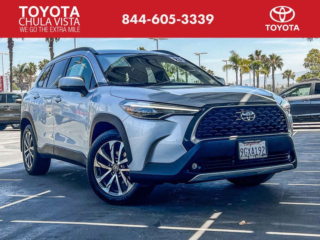 Sonic Silver 2023 Toyota Corolla Cross XLE FWD SUV / Crossover Front-Wheel Drive Continuously Variable Transmission