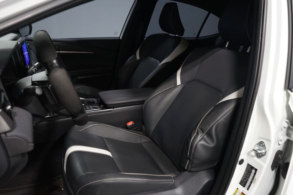 Thumbnail: 2025 Toyota Camry - 6