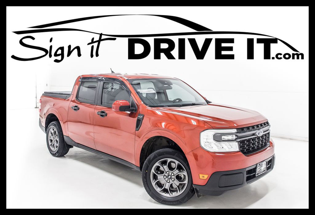 Chili Pepper Red 2022 Ford Maverick XLT SuperCrew FWD Pickup Truck Front-Wheel Drive Continuously Variable Transmission