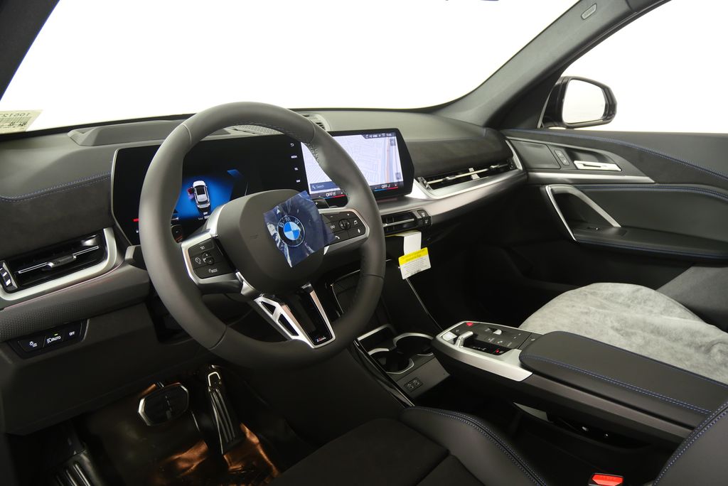 Thumbnail: 2026 BMW X1 - 12