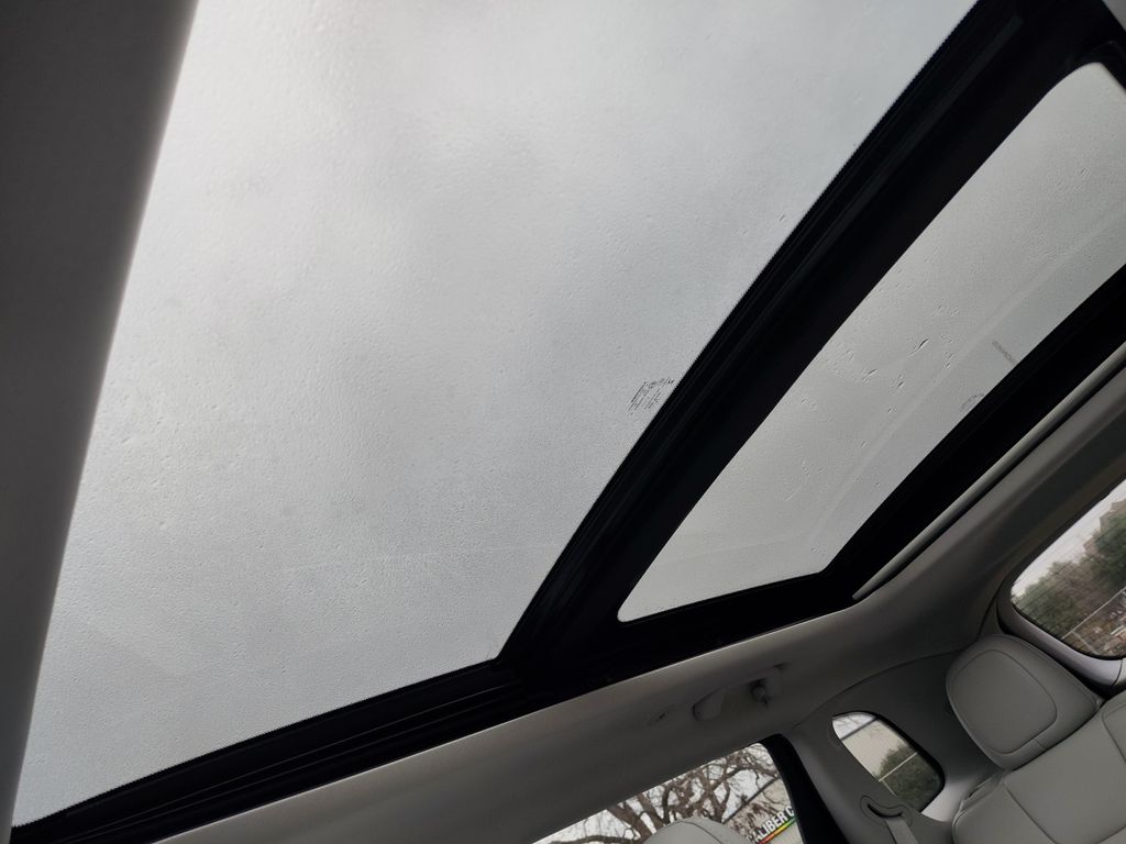 Used Car 2020 Jeep Cherokee  Latitude Plus For Sale Under $20,000 In Austin, Texas