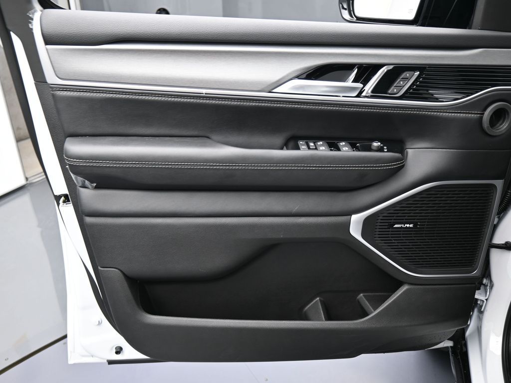 New 2026 Bright White Clearcoat Jeep  image 13