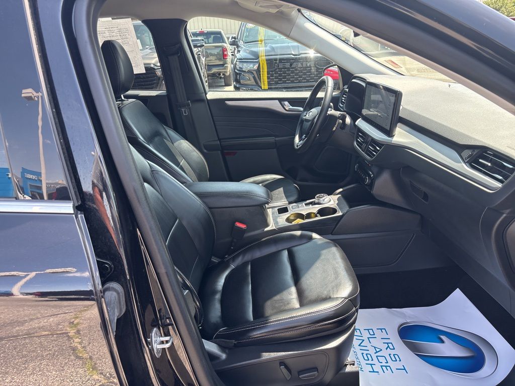 Used 2024 Ford Escape SUV