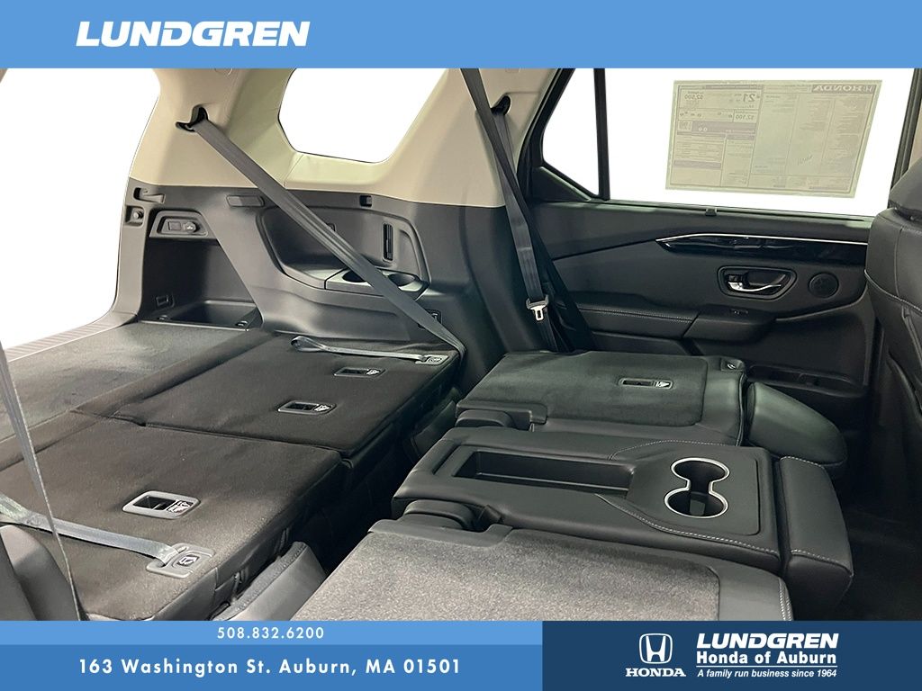 New 2025 Honda Pilot SUV
