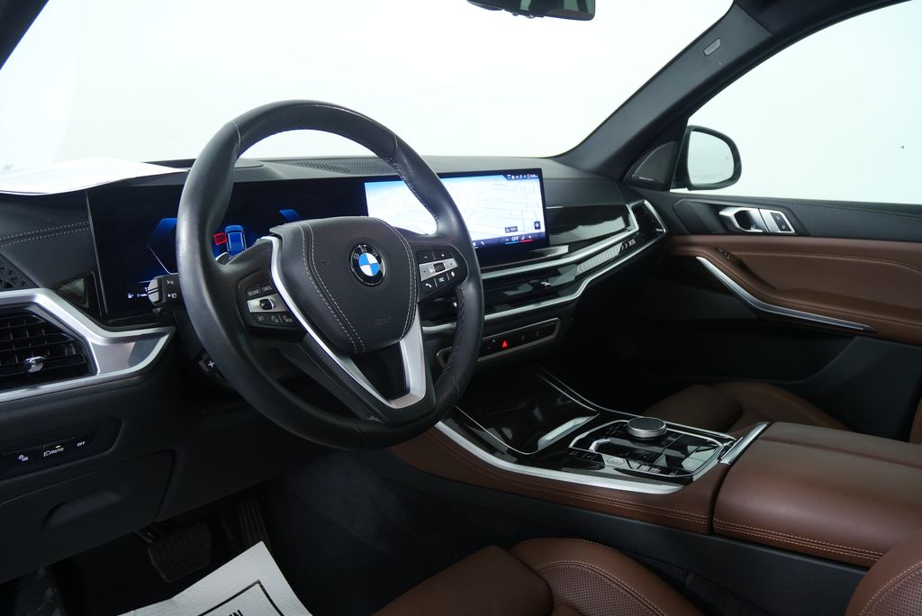 Thumbnail: 2024 BMW X5 - 13