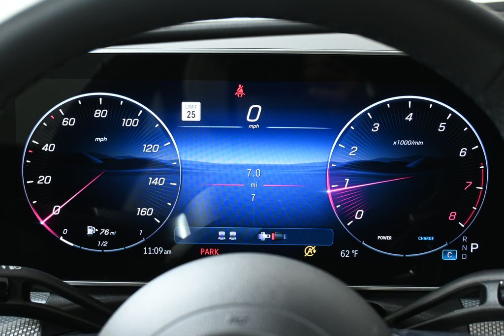 Thumbnail: 2026 Mercedes-Benz CLE - 14