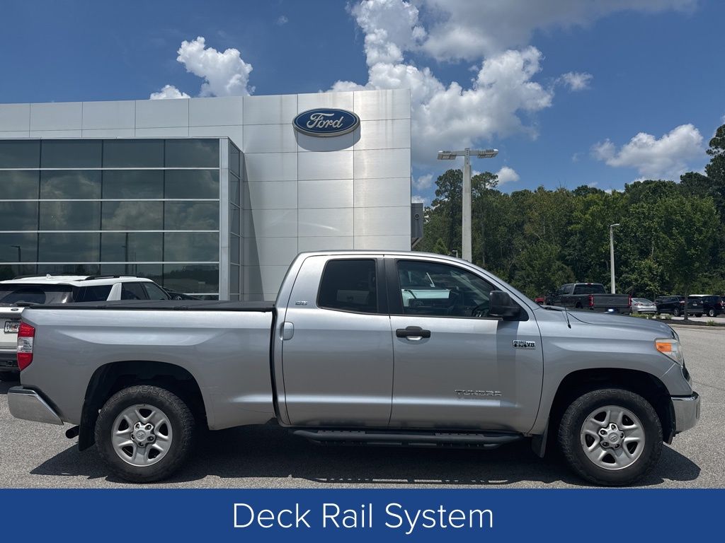 2016 Toyota Tundra SR5