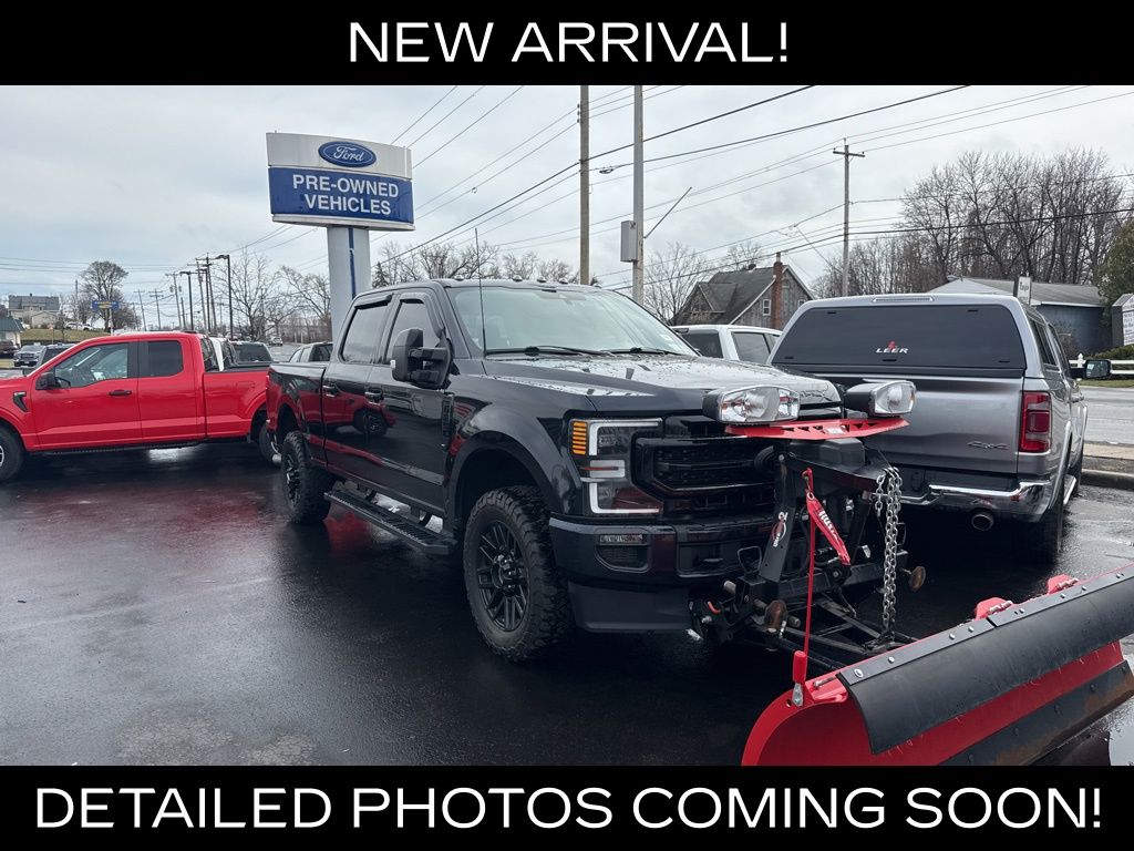 Blue 2022 Ford F-250 Super Duty Lariat Crew Cab 4WD Pickup Truck Four-Wheel Drive Automatic