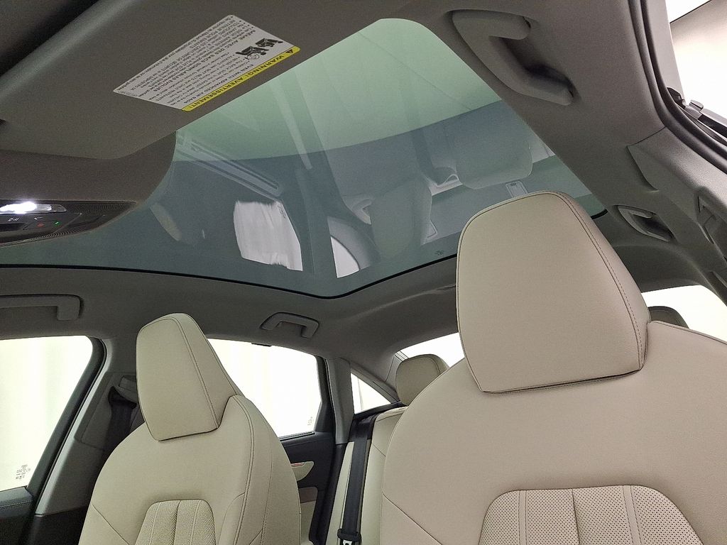 Thumbnail: 2026 Audi A6 - 9