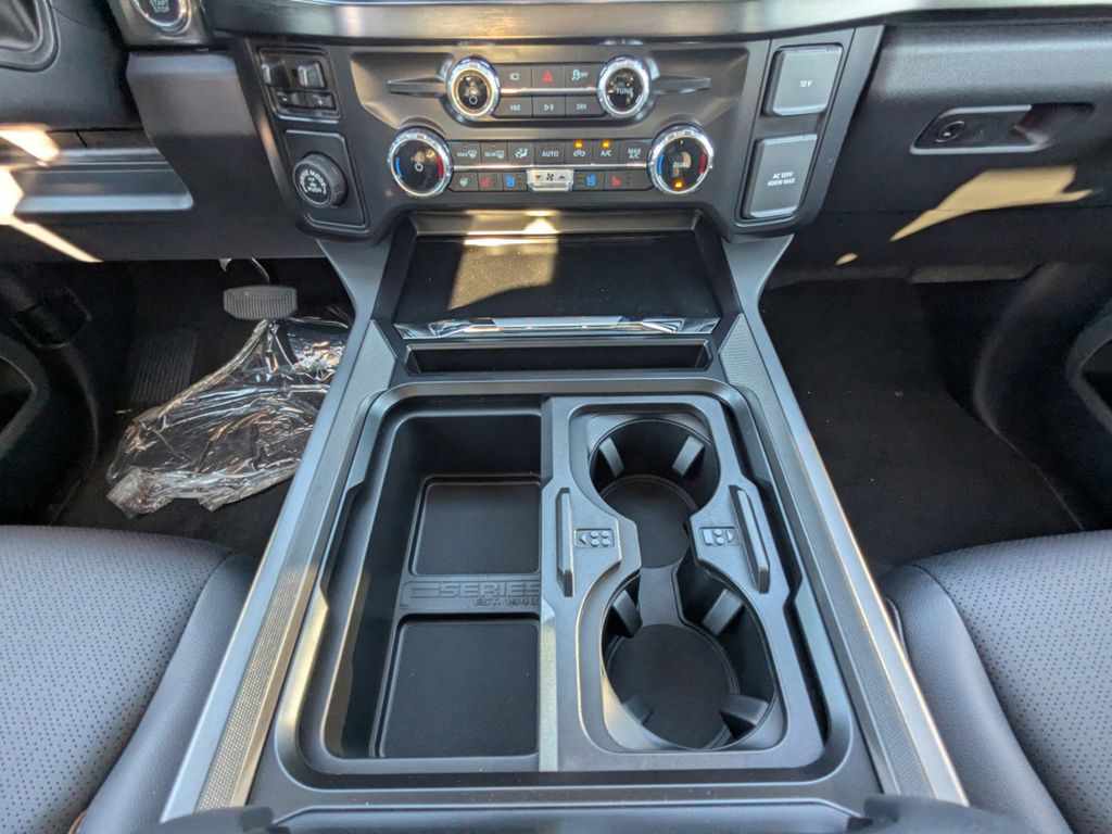 2026 Ford F-350 Super Duty LARIAT