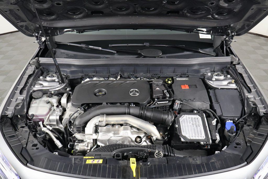 Thumbnail: 2026 Mercedes-Benz GLB - 9