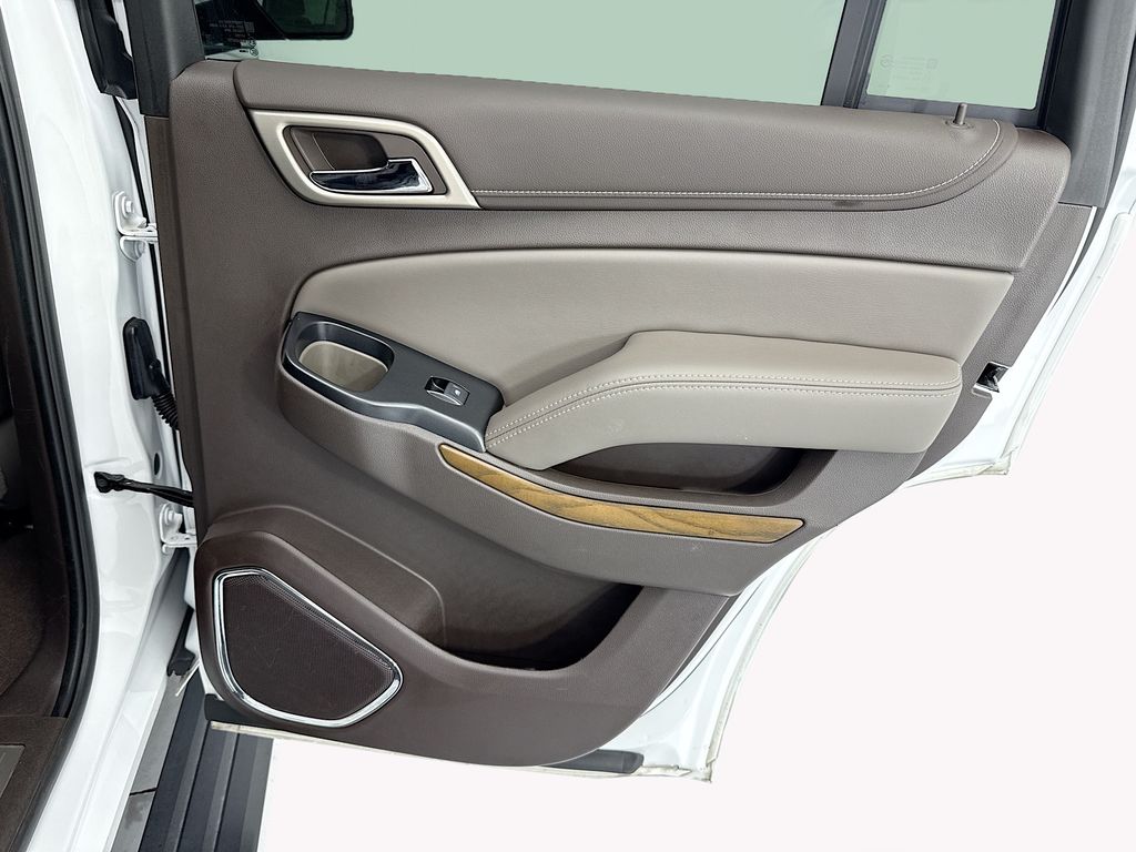 Thumbnail: 2020 GMC Yukon - 27