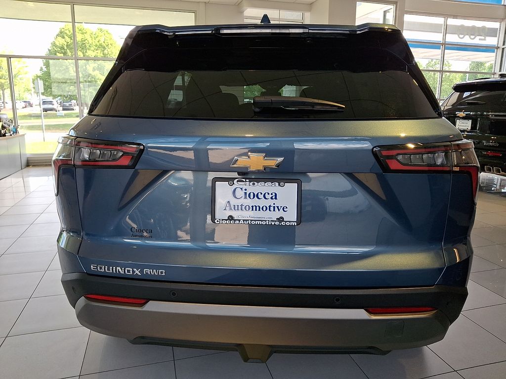 used 2026 Chevrolet Equinox car, priced at $31,694
