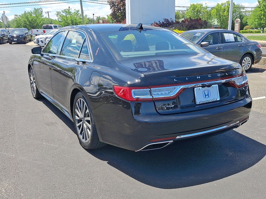 Thumbnail: 2019 Lincoln Continental - 4