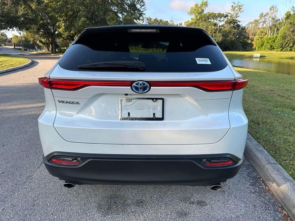 Thumbnail: 2024 Toyota Venza - 4