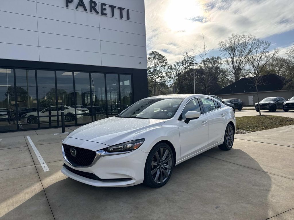 2018 Mazda MAZDA6 Grand Touring Sedan FWD