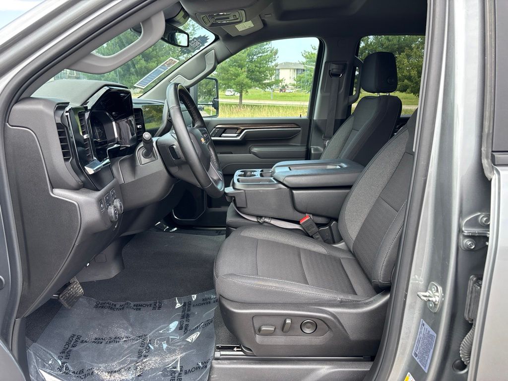 Used 2025 Chevrolet Silverado 2500HD Truck