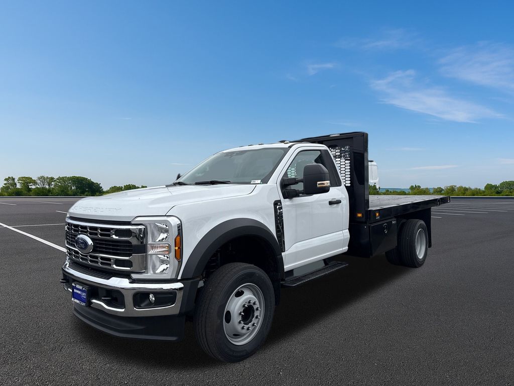 New 2024 Ford Super Duty F-600 Chassis Regular Cab (DRW) 169" Wheelbase XL
