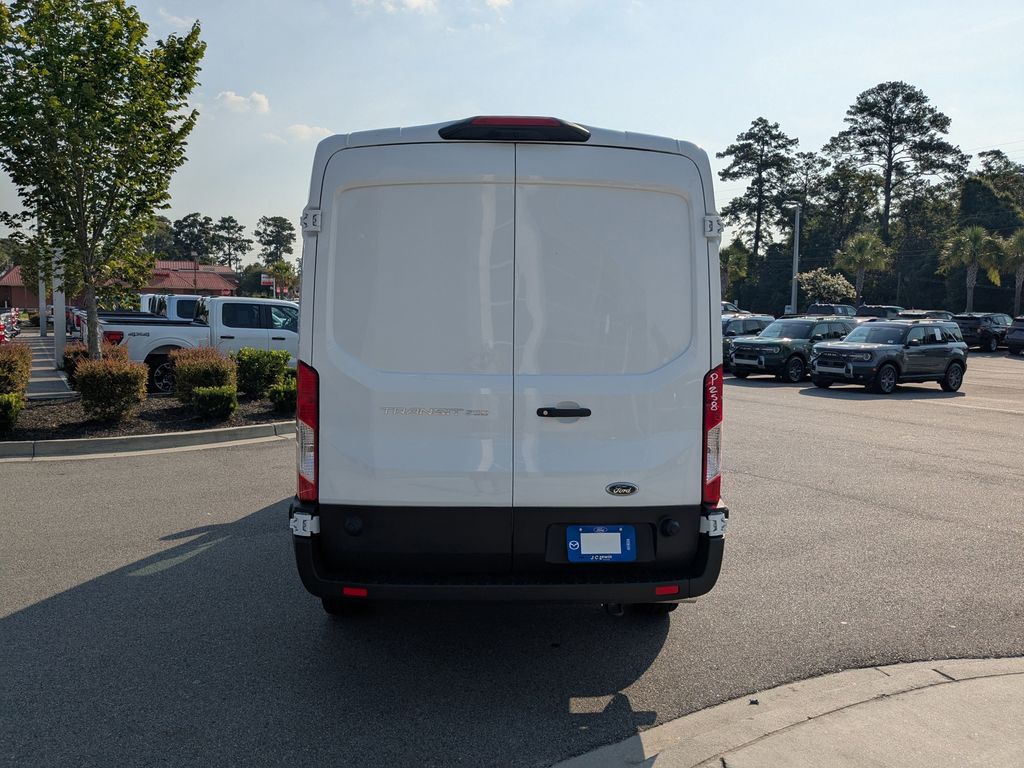 2025 Ford Transit 250