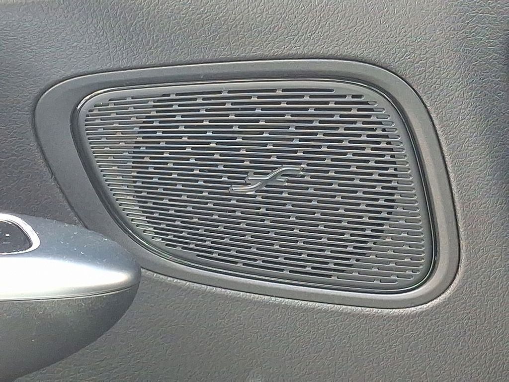 Thumbnail: 2025 Mercedes-Benz GLC - 16