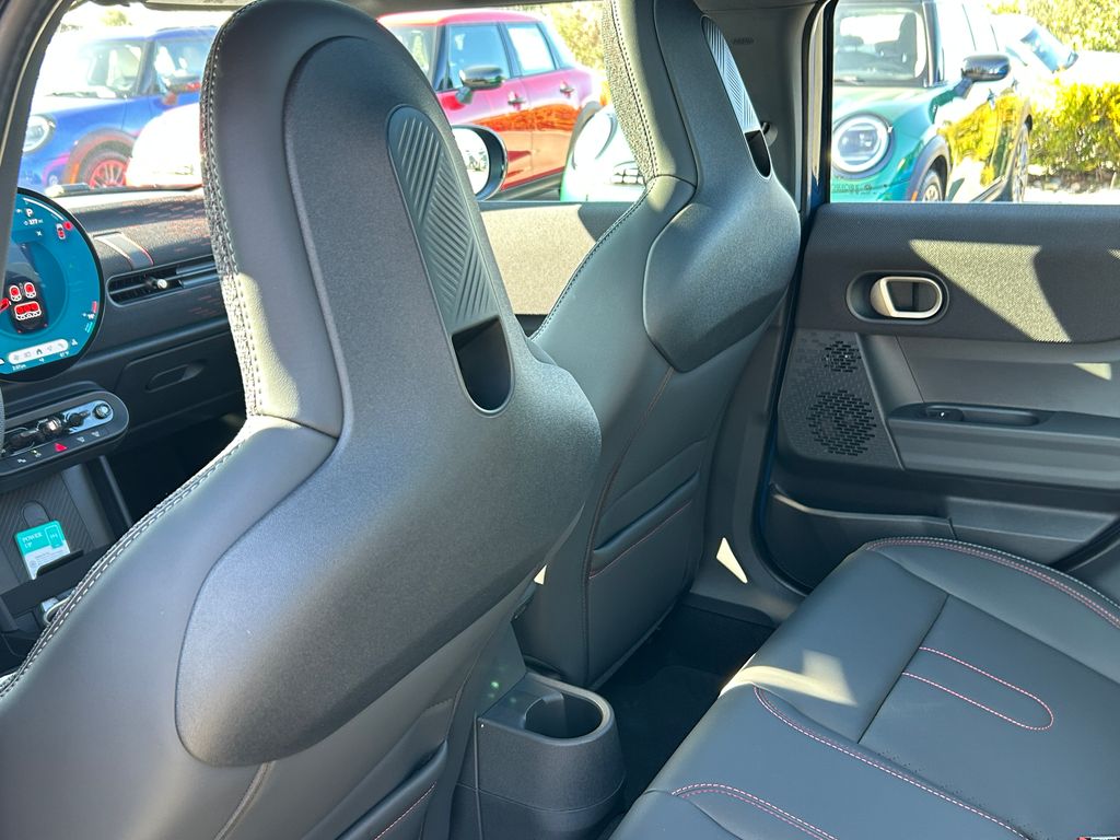 Thumbnail: 2026 MINI Cooper - 30