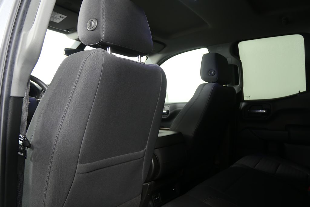 Thumbnail: 2020 Chevrolet Silverado 1500 - 17