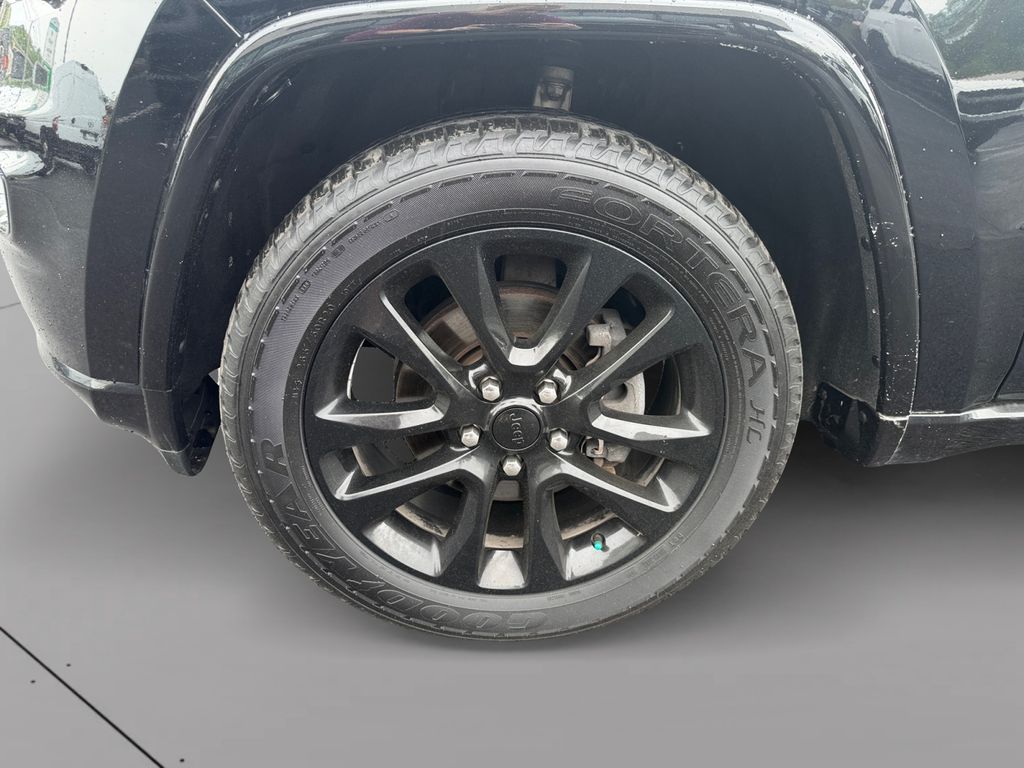 2020 Jeep Grand Cherokee Altitude - 8
