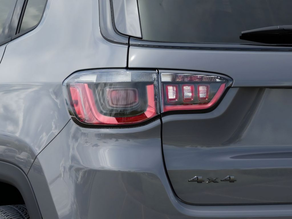 2026 Jeep Compass Latitude Gray at South Hills CDJR