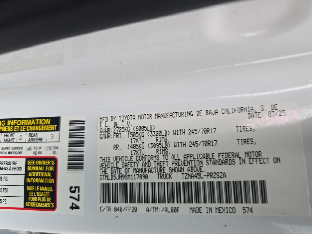 Used 2025 Toyota Tacoma Truck