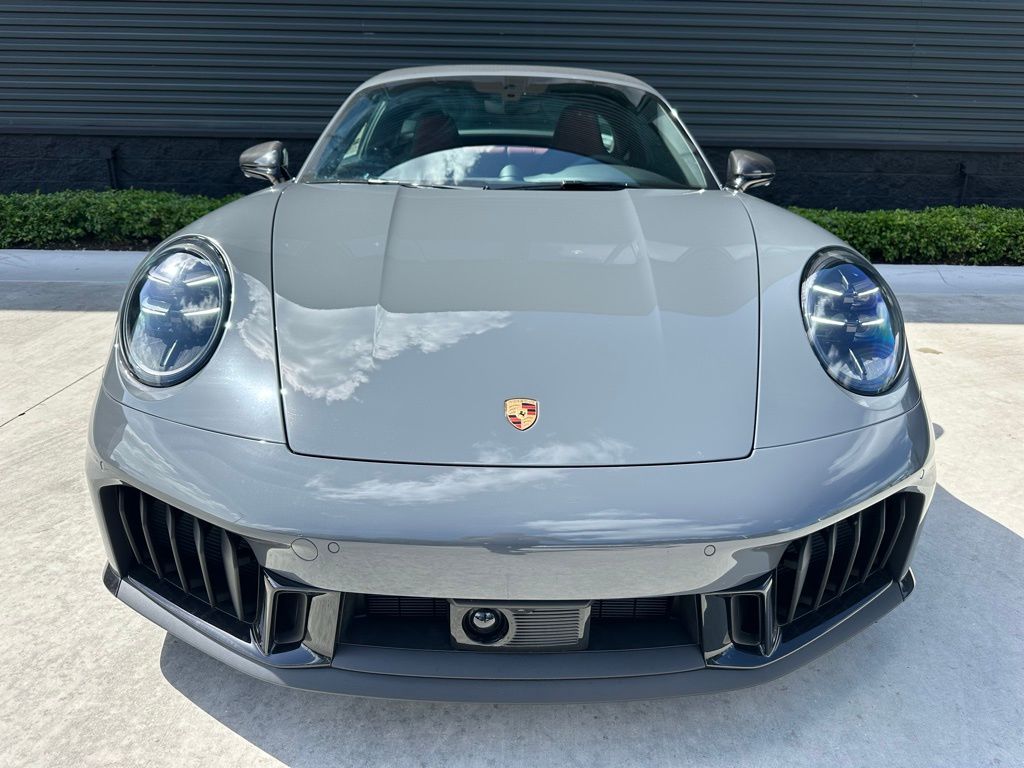 Thumbnail: 2025 Porsche 911 - 7